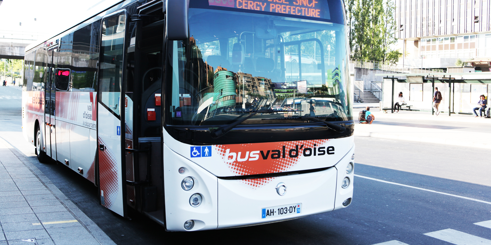 Le Groupe Lacroix Recrute Plus De Conducteurs Et Conductrices De